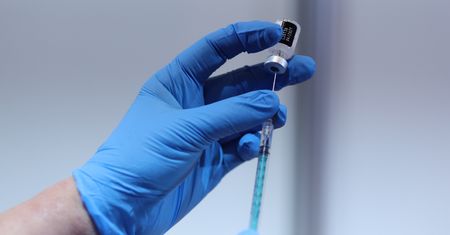 Bezpłatne szczepienie przeciw grypie. Jest decyzja