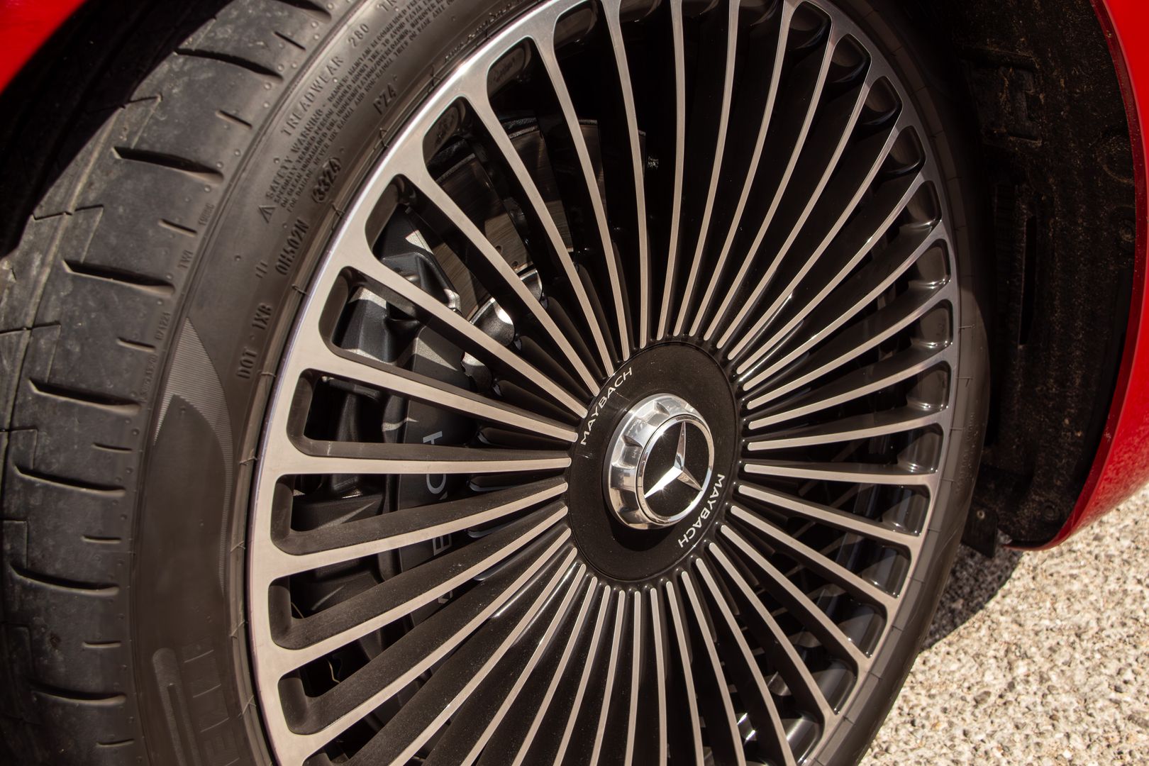 Mercedes-Maybach SL 680