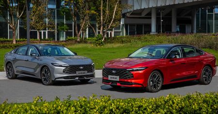 Ford Mondeo nadal żyje. Właśnie przeszedł facelifting
