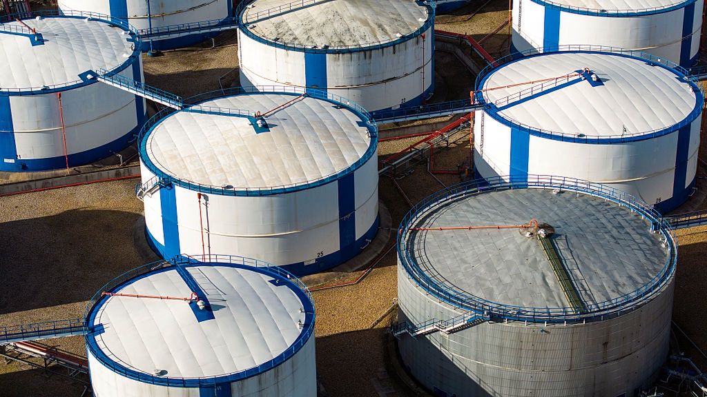 Fuel Storage Facilities On Canvey Island
CANVEY ISLAND, ENGLAND - APRIL 20: An aerial view of the Oikos bulk liquid fuel storage facility next to the River Thames on April 20, 2026 in Canvey Island, England. The disruption to oil and gas shipments through the Strait of Hormuz caused by the US-Iran war has caused global market volatility and raised concerns about fuel supply in a range of countries, including the UK. (Photo by Dan Kitwood/Getty Images)
Dan Kitwood