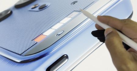 Najładniejszy budżetowy smartfon? Nothing Phone (4b) w całej okazałości