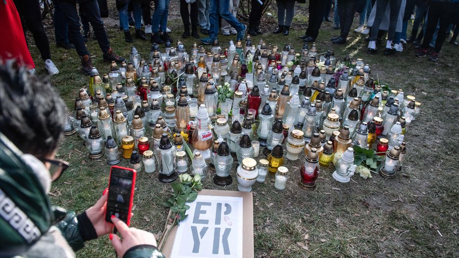 Marsz przeciwko przemocy po śmiertelnym pobiciu Eryka w Zamościu