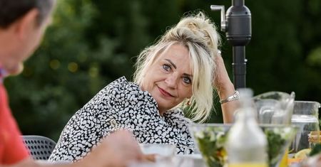 "Rolnik szuka żony". Elżbieta opublikowała zdjęcie z wakacji. Przypadkiem zdradziła, kogo wybrała
