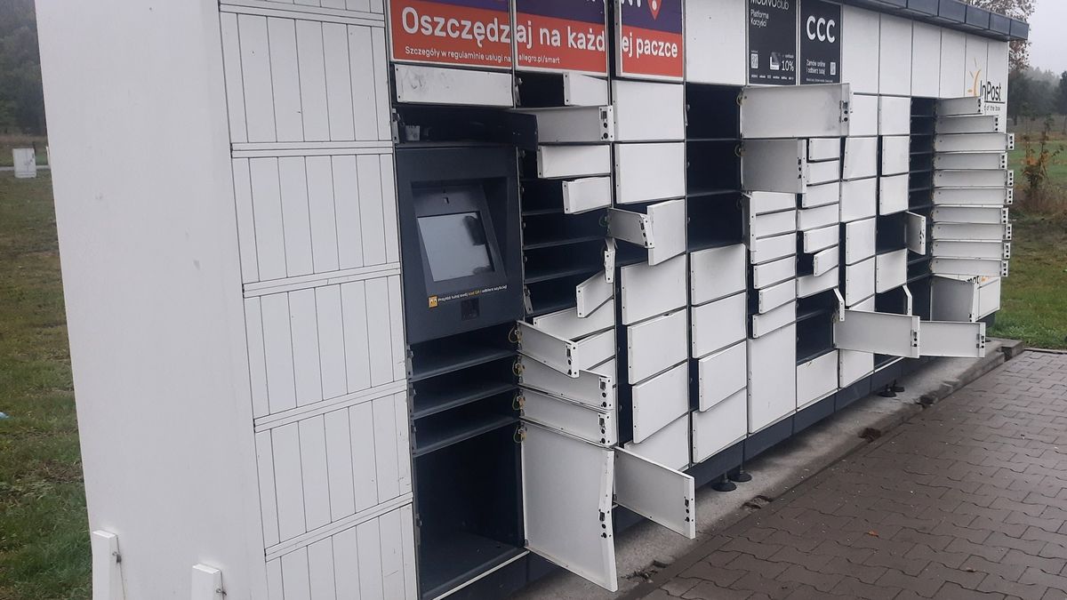 Włamanie do paczkomatu w Rzepinie.
