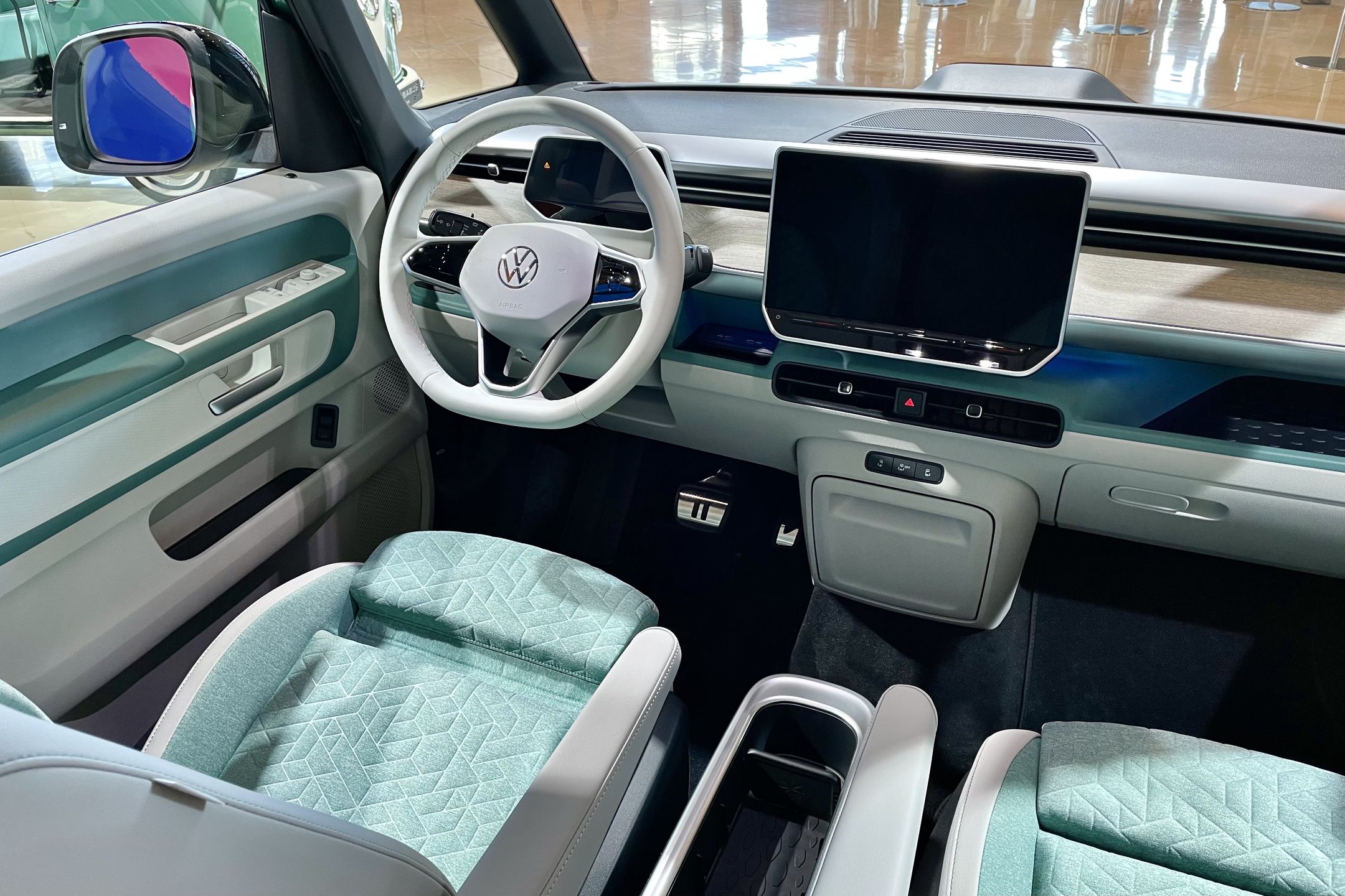 Volkswagen ID. Buzz LWB