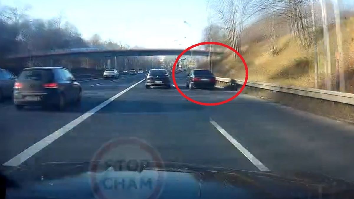 Nagranie z Katowic. Kierowca pędził jak szalony