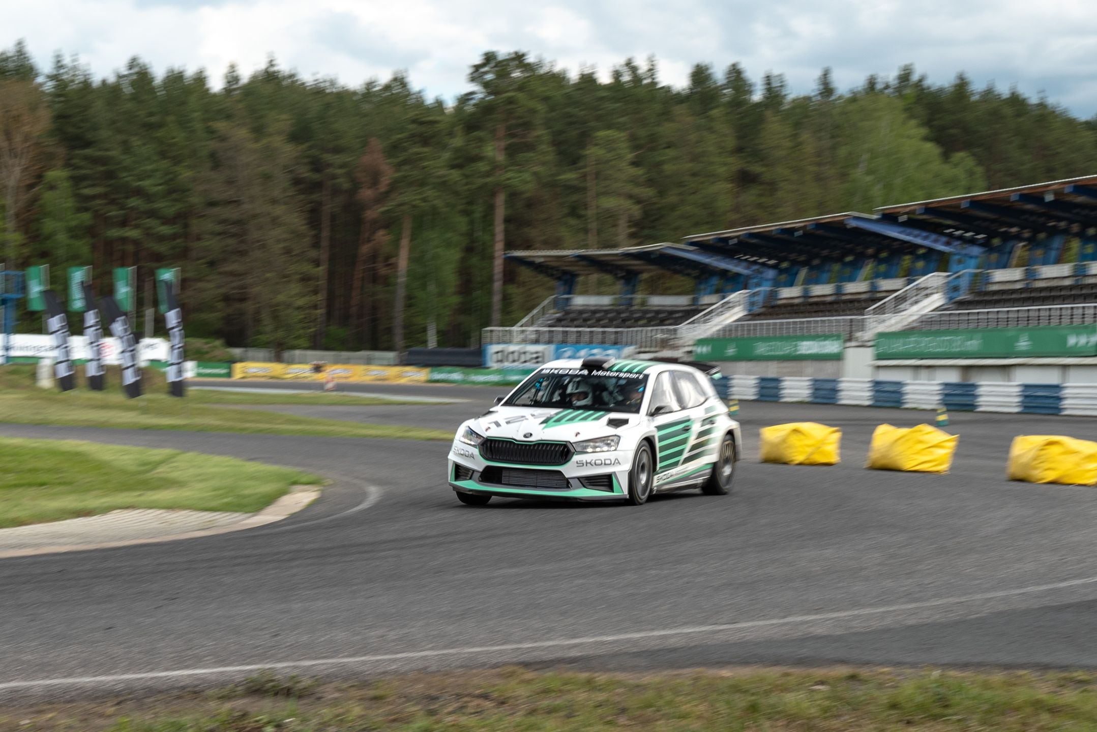 Škoda Fabia RS Rally2