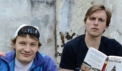 Canal+ szykuje serial na podstawie książki Malcolma XD "Emigracja"