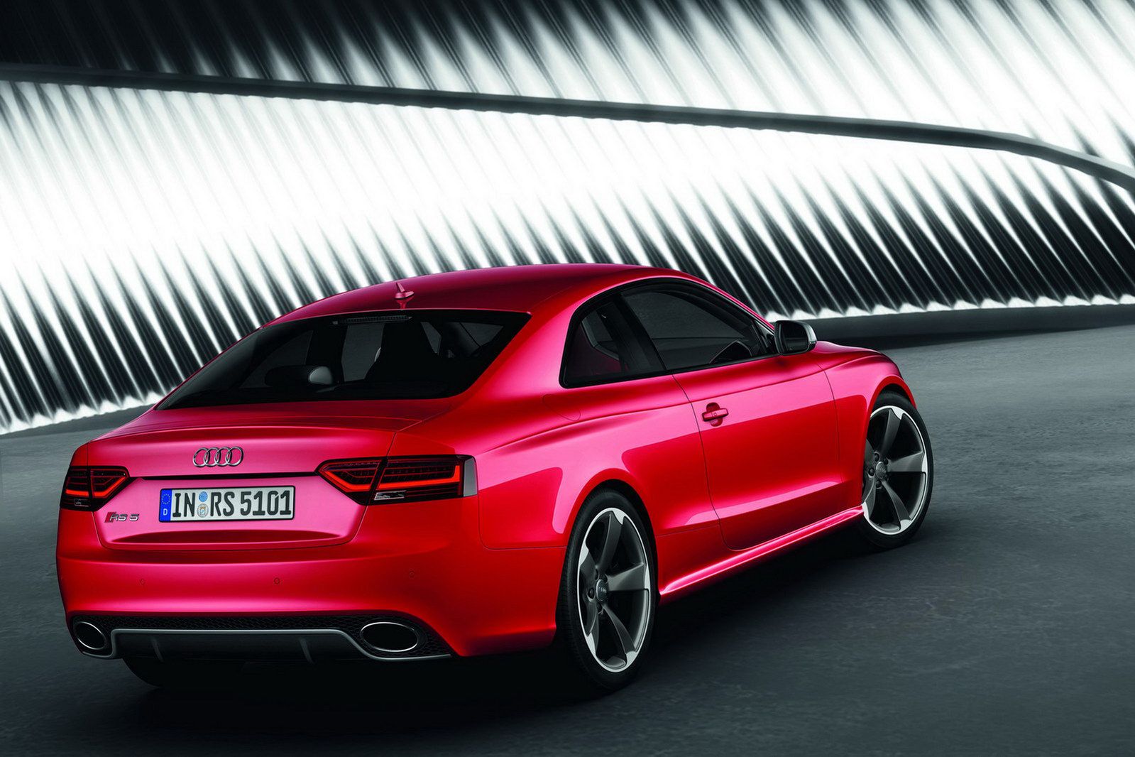 Audi-RS-5-FL-2