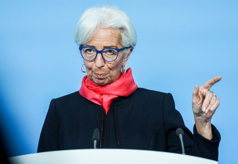 Christine Lagarde, president of the European Central Bank (ECB), speaks during a news conference in Frankfurt, Germany, on Thursday, Dec. 16, 2021. Euro-area economic activity slowed as rising coronavirus cases hurt service providers to offset an improvement in manufacturing output. Photographer: Andreas Arnold/Bloomberg via Getty Images