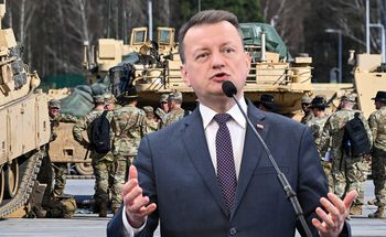 Błaszczak uderza w rząd. Chodzi o amerykańskich żołnierzy w Polsce