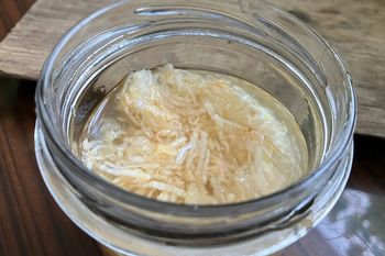 Wciąż mało popularny, a wystarczą 2 łyżki dziennie. Cholesterol spadnie, a jelita będą działać jak w zegarku