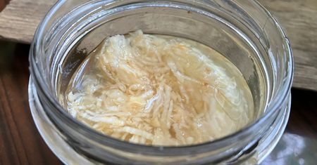 Wciąż mało popularny, a wystarczą 2 łyżki dziennie. Cholesterol spadnie, a jelita będą działać jak w zegarku
