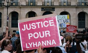 Francja wstrząśnięta po śmierci 11-latki. Nadano priorytet tysiącu spraw o pedofilię