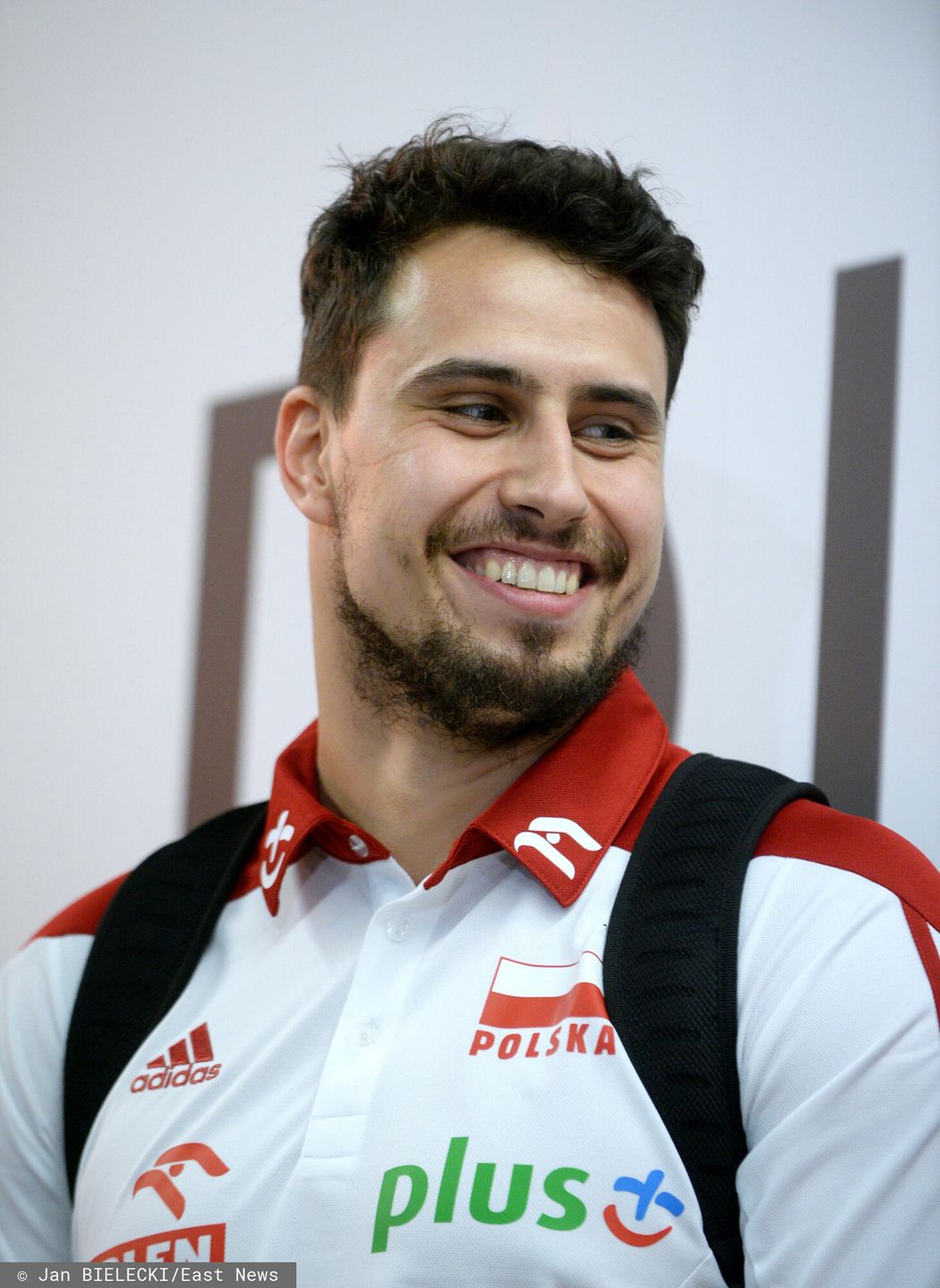 Fabian Drzyzga wspiera Monikę w walce z hejterami. Miły gest? 