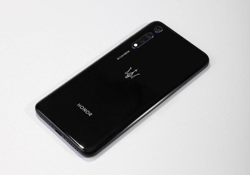 #wSkrócie: "Kevin sam w domu" z Asystentem, Honor View 20 na zdjęciach i 6,7-calowy Galaxy S10 5G 3