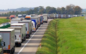 Utrudnienia na A4 pod Wrocławiem. W stronę Legnicy utkniecie w sporym korku