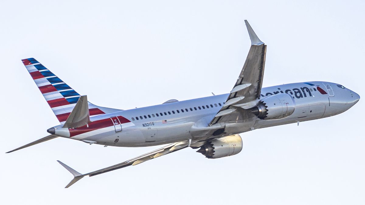 Samolot American Airlines - zdjęcie ilustracyjne