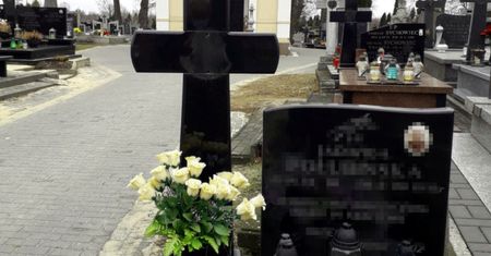Zniszczyli ponad 100 grobów. "Cmentarne hieny" znów przed sądem