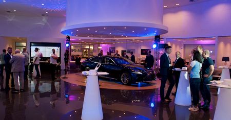 Lexus za ponad 5 mln zł