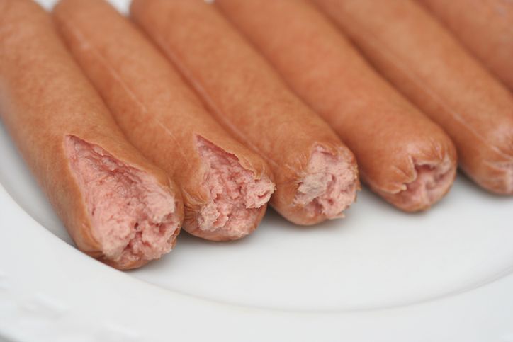 Zawartość wody wpływa na konsystencję parówki po ugotowaniu