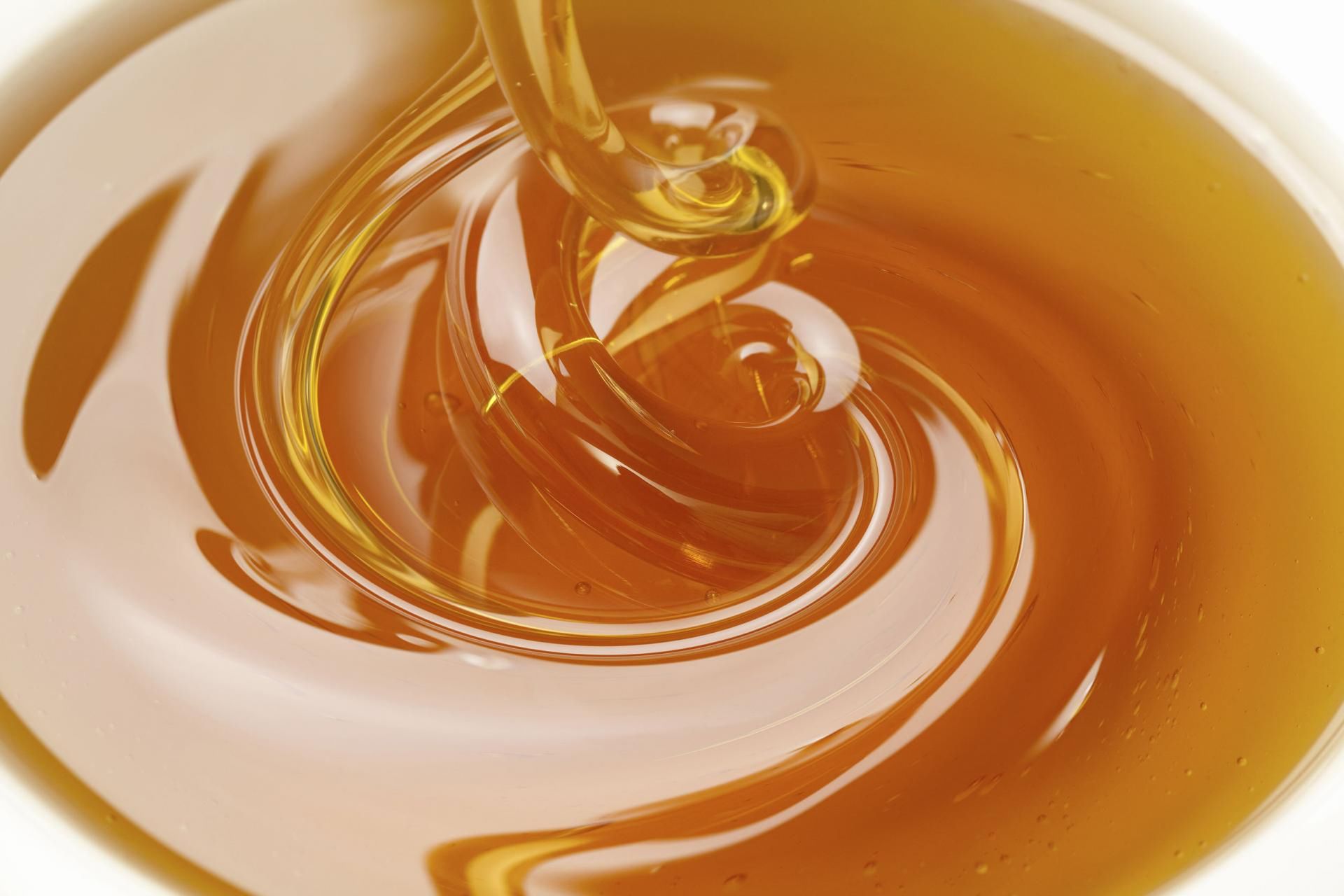 Miód jest jednym z naturalnych preparatów, które wykazują najskuteczniejsze działanie antybakteryjne