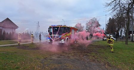 Nowy Wóz Strażacki w OSP Nowa Góra: Wzmacniamy Bezpieczeństwo!
