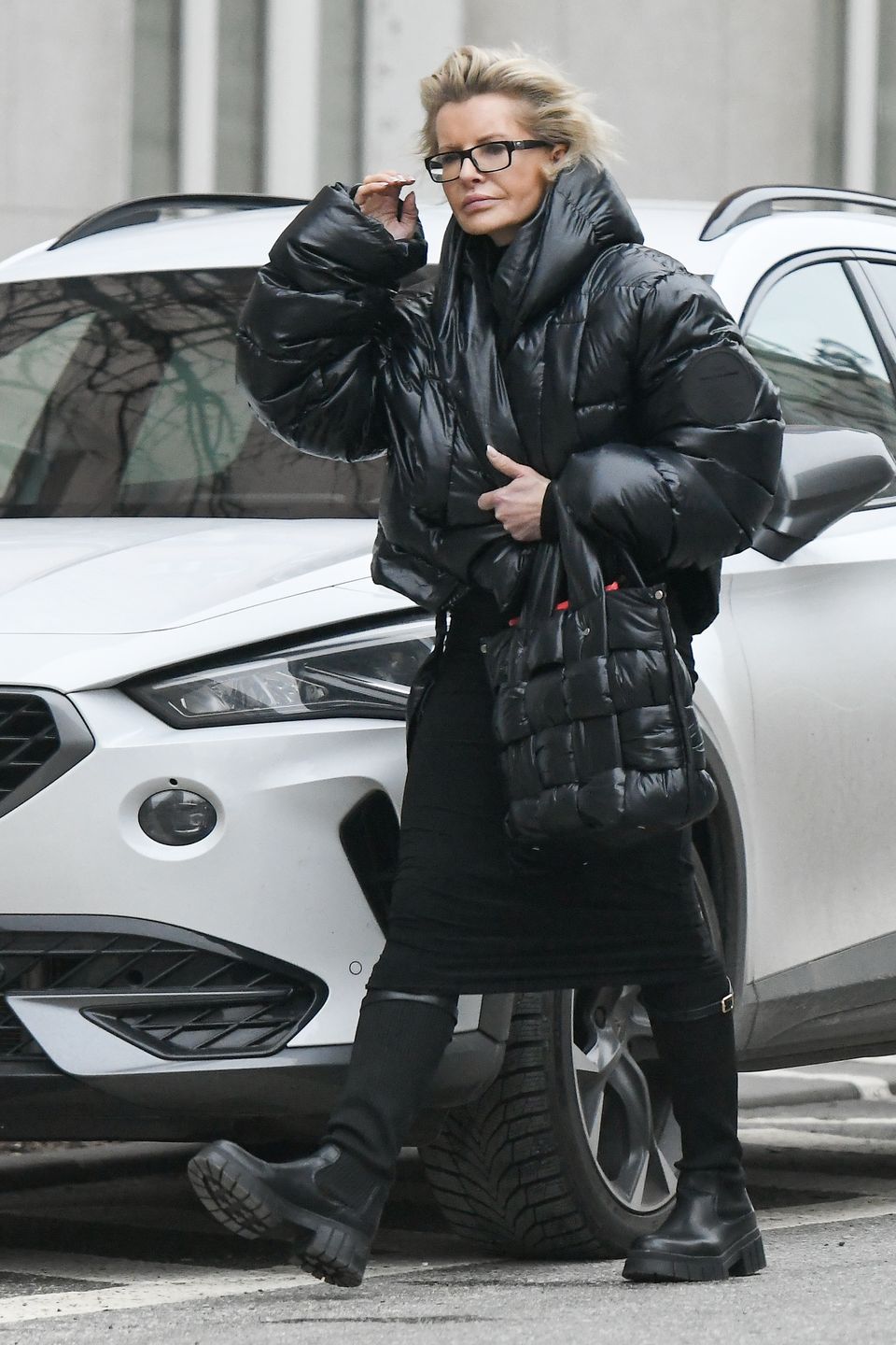 Joanna Racewicz "przyłapana". Zaparkowała na zakazie 