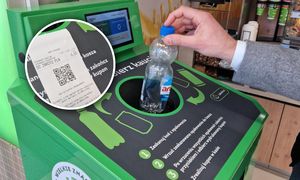 Żabka przebiła Biedronkę i Lidla. Oto nowa propozycja dla klientów oddających butelki