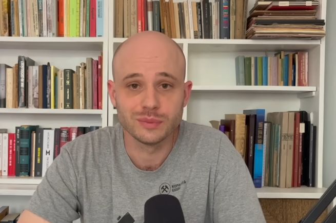 Śpiewak skarży do UOKiK sieci handlowe za sprzedaż wódki „poniżej kosztów produkcji”