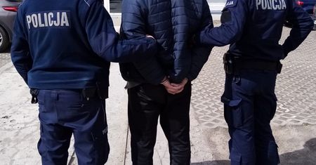 Warszawa. Znęcał się fizycznie i psychicznie nad żoną. Groził też dzielnicowemu