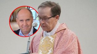 Odwołany ksiądz z Grojca miał tajemnicę. Wójt ujawnia