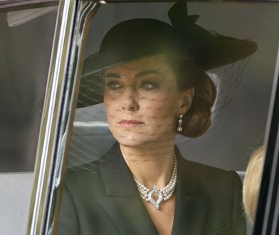 Pogrzeb królowej. Kate miała na sobie wyjątkową biżuterię