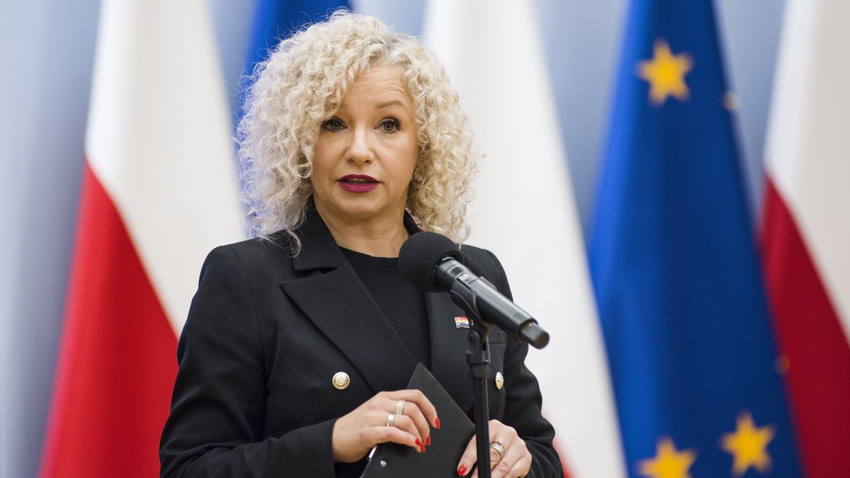 WARSAW, POLAND - 2024/02/05: Minister for Equality, Katarzyna Kotula speaks during the press conference in Warsaw. In Warsaw, the Minister for Equality, Katarzyna Kotula, announced the patronage of the 4th national edition of the Ranking of LGBTQ+ Friendly Schools. She declared full support for initiatives promoting openness and equality in schools. Kotula, explaining why the ranking focuses on LGBTQ+ youth, noted that "the statistics speak for themselves". She indicated that "a quarter of LGBTQ+ youth have symptoms of depression, almost three quarters have suicidal thoughts." The minister also said that there has been an "almost six-fold increase in suicide attempts among teenagers between 13 and 18 years of age in the last decade". (Photo by Attila Husejnow/SOPA Images/LightRocket via Getty Images)