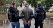 Mieszkał ze zwłokami kolegi. Sąsiedzi poczuli "specyficzny zapach"