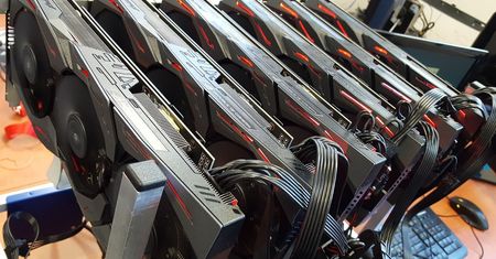 Zlikwidowali nielegalną kopalnię kryptowalut w szkole policji – sprawę bada prokuratura