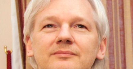 Julian Assange "wkrótce" opuści schronienie?