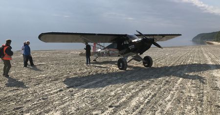 Awaryjne lądowanie samolotu na plaży w Gdyni (Aktualizacja)