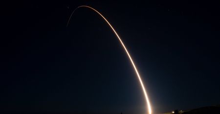 USA przeprowadziły test międzykontynentalnego pocisku balistycznego