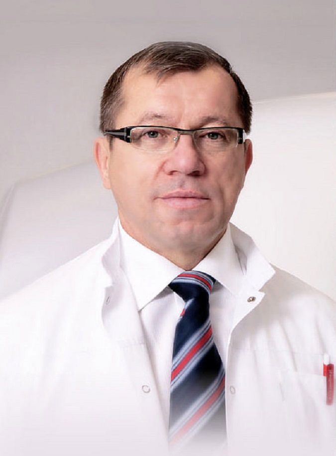 prof. Mirosław Ząbek jest kierownikiem Kliniki Neurochirurgii Szpitala Bródnowskiego.