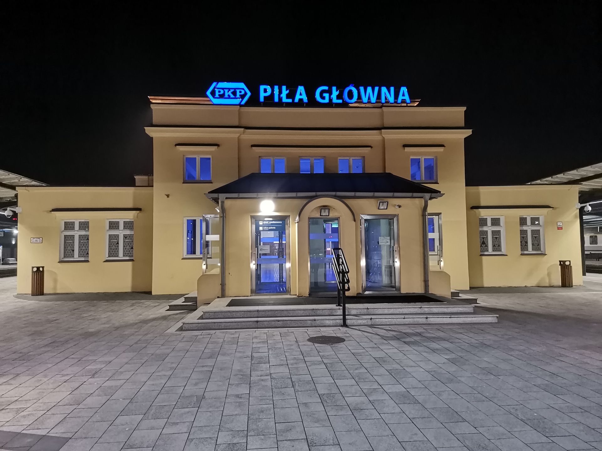 Huawei P40 lite: pierwsze wrażenia i zdjęcia z aparatu 13