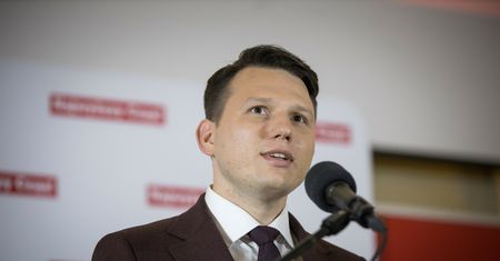 "Z rozmachem, bez polityki". Co się działo na konferencji Mentzena?