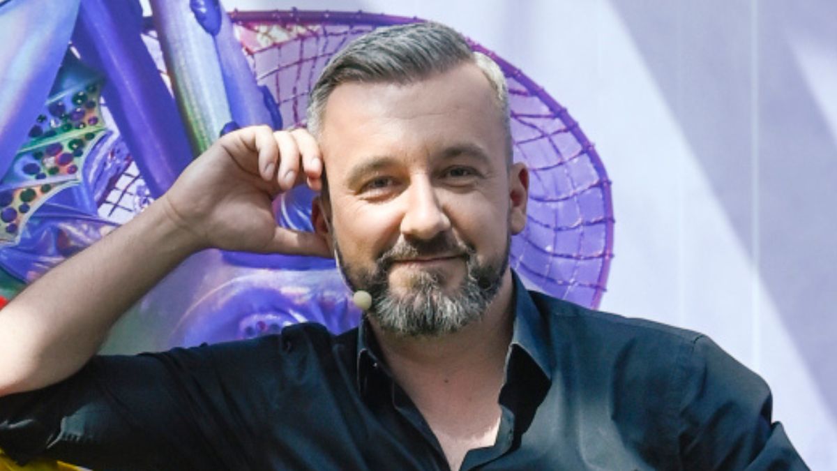 Krzysztof Skórzyński przyszedł na premierę z żoną. Co o niej wiemy?