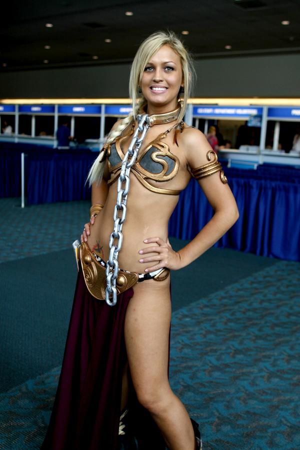 20 najfajniejszych dziewczyn z konwentu Comic-Con 2011 11