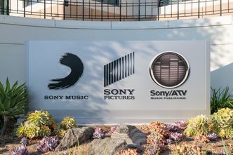 Sony Music wycofuje się z Rosji. Lokalni menadżerowie przejmują projekty i muzyków