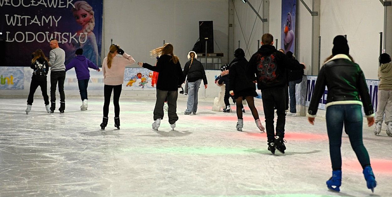 Włocławek: Wraca miejska ślizgawka. Od kiedy pojeździsz na łyżwach?