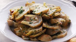 To warzywo wspiera wątrobę i trzustkę. Polacy jedzą je coraz częściej