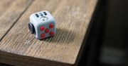 Gadżet ostateczny. Kostka za 2,7 mln dolarów zapewni ci zajęcie do końca życia