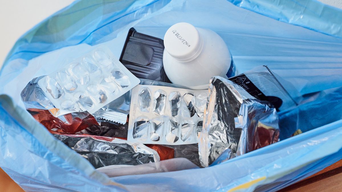 W Polsce rośnie problem wyrzucania leków