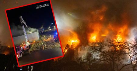 Walka z pożarem hali pod Warszawą. Godzina wybuchu uratowała wiele osób